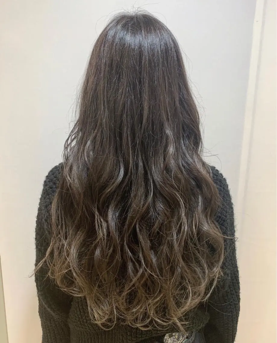 ロング カラー box mico. mutsumiのヘアスタイル