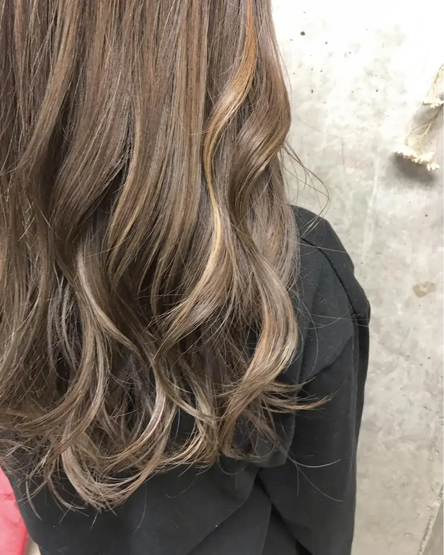 ロング カラー ヘアアレンジ ハイライトカラー ハイライト Satsuki ✂︎♡のヘアスタイル