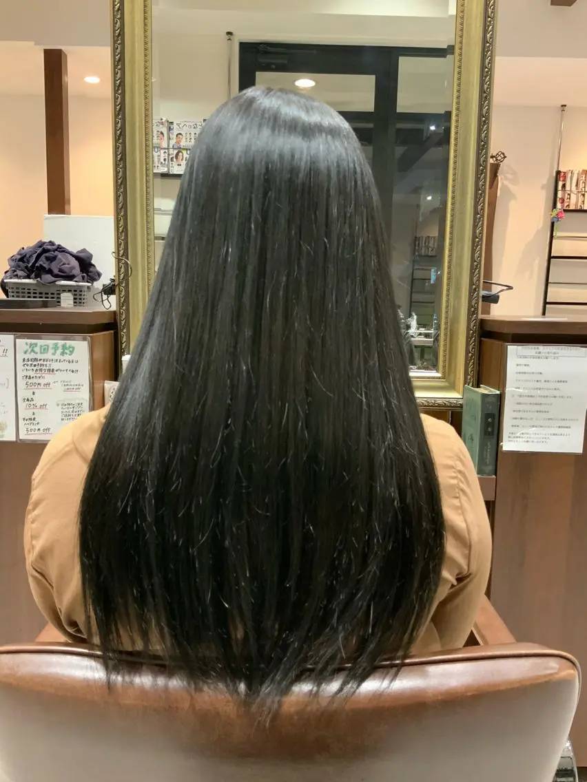 ロング カラー 🌿ストレート🌿 髪質改善☘️シュウヤのヘアスタイル