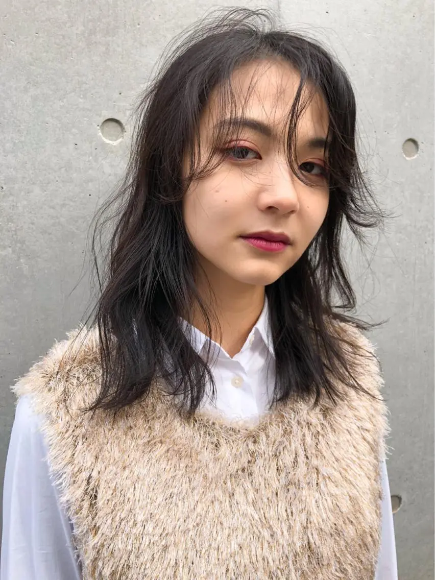 ミディアム カラー カット ヘアカラー トリートメント 村上雅人 ナチュラルモードのヘアスタイル