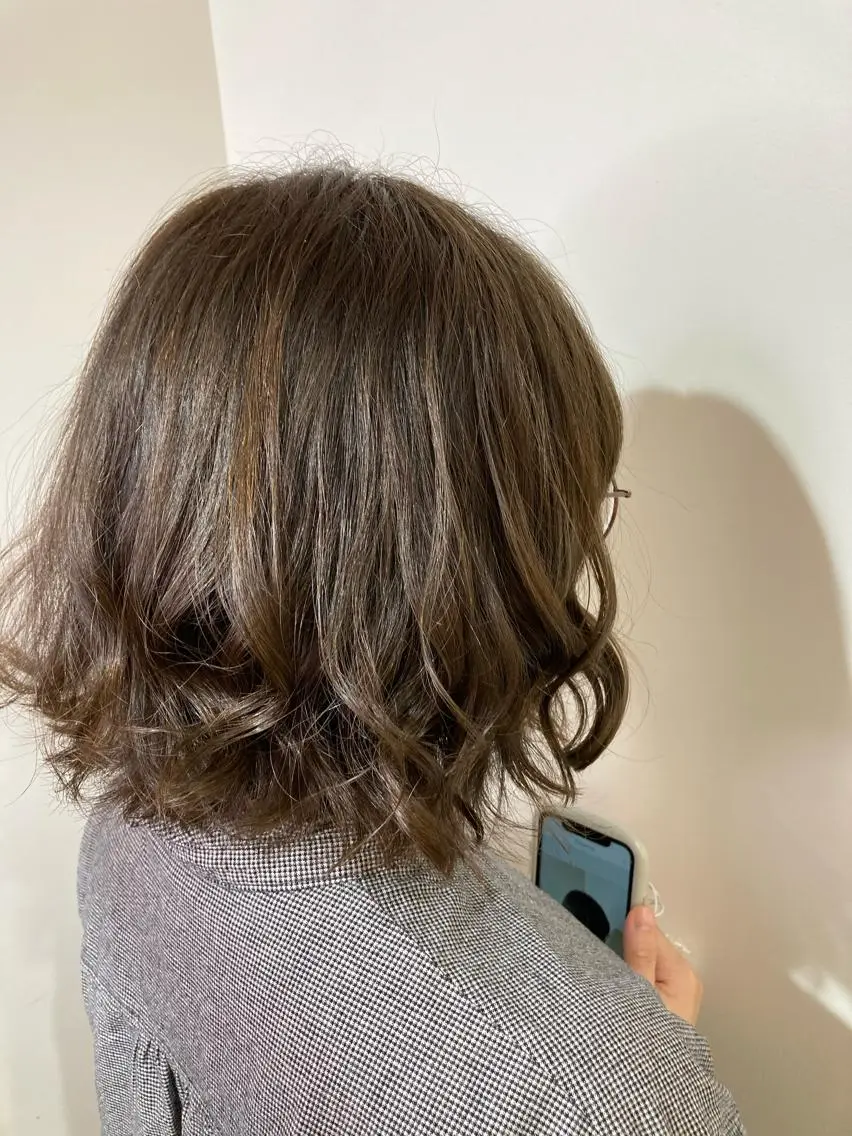 ミディアム カット ヘアカラー トリートメント 河野 行史のヘアスタイル