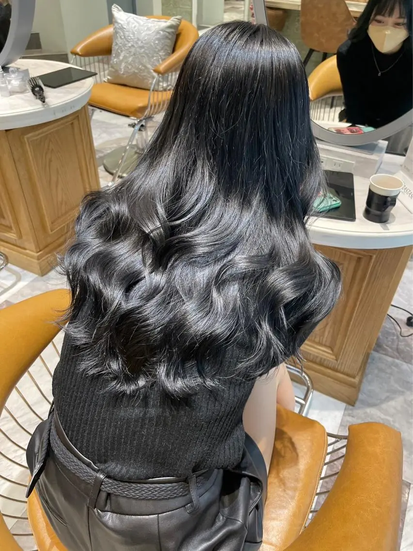 ロング トリートメント カット ヘアカラー トリートメント 🩵縮毛矯正・ボブ 岩原朋也🩵のヘアスタイル