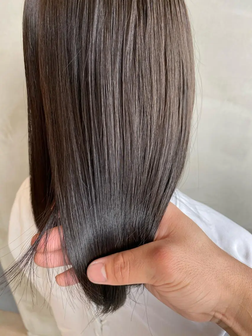 セミロング カラー ヘアアレンジ ネイル マツエク・マツパ 透明感カラー ハイライトカラー 外国人風カラー ハイライト ヨシンモリ 夜23時まで予約🉑 reverieあきらのヘアスタイル