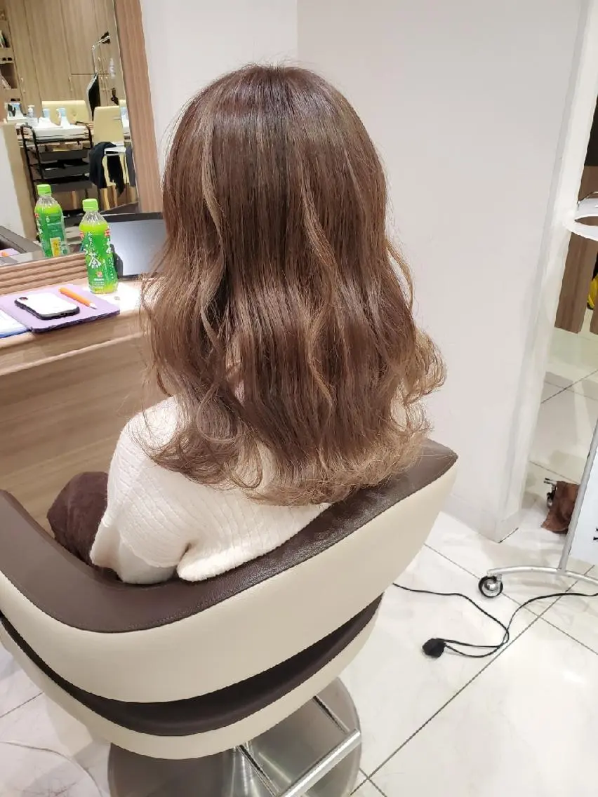 セミロング カラー バレイヤージュ ベージュカラー ブリーチ イルミナカラー ミルクティーベージュ カラー特化🔥中村 和貴<Ash津田沼>のヘアスタイル