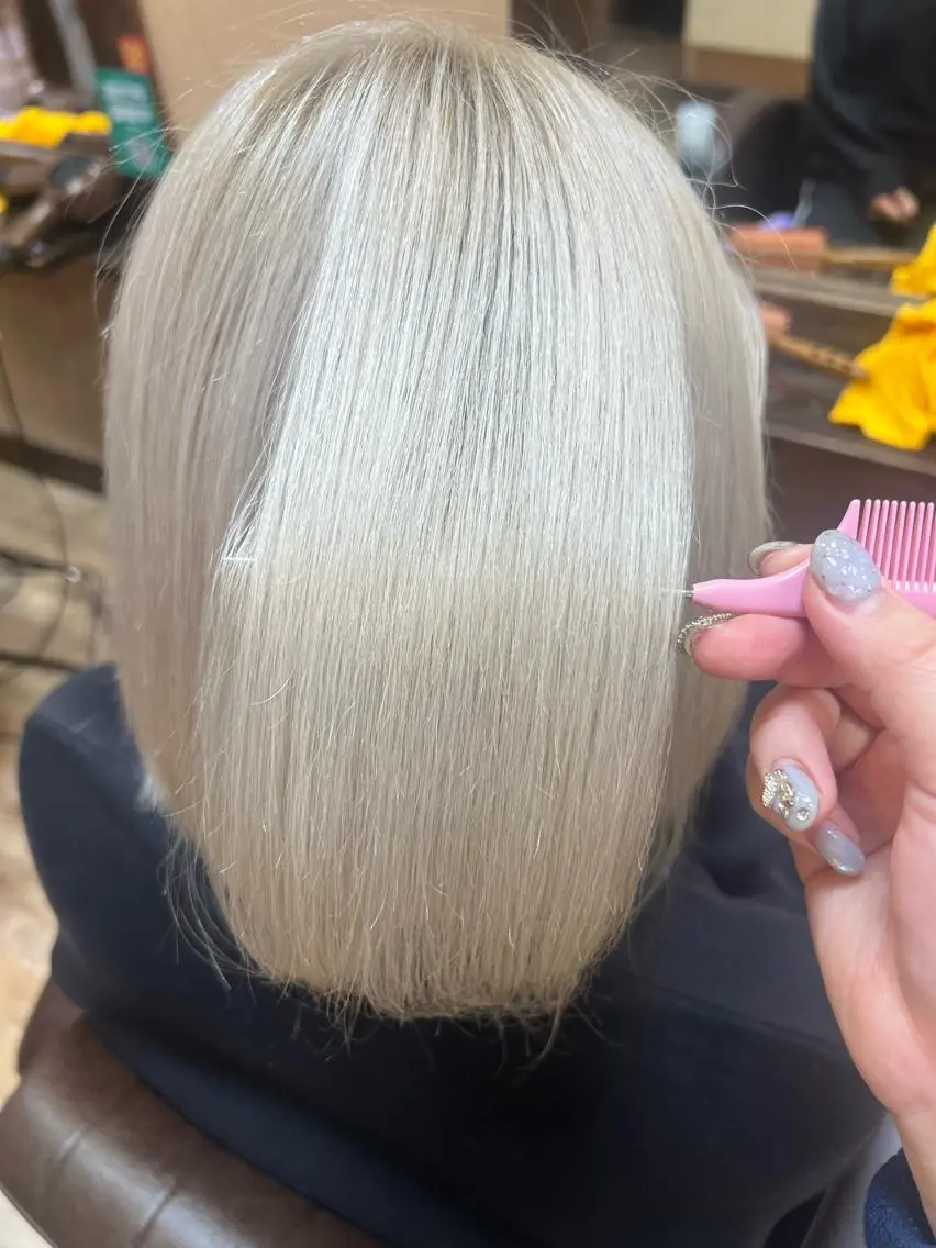 セミロング トリートメント たかはし るなのヘアスタイル