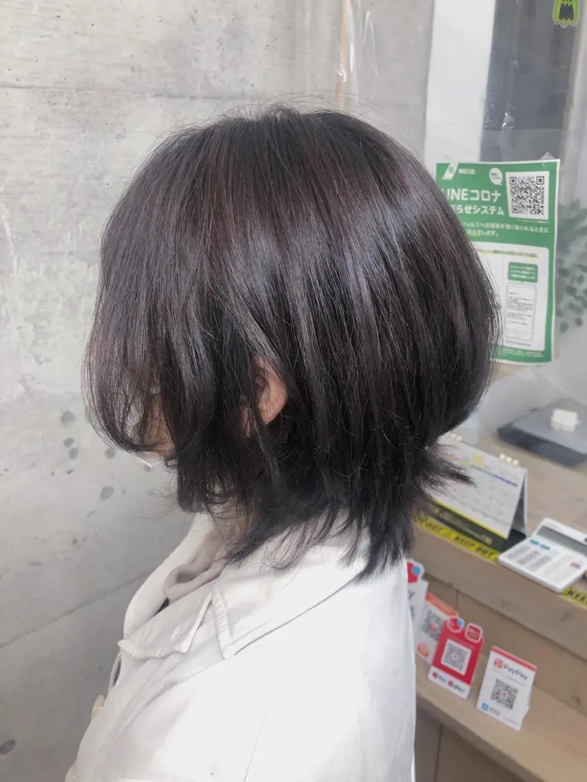 ミディアム カラー ミディアムレイヤー グレージュ レイヤーカット MeL 横浜/ MIHOのヘアスタイル