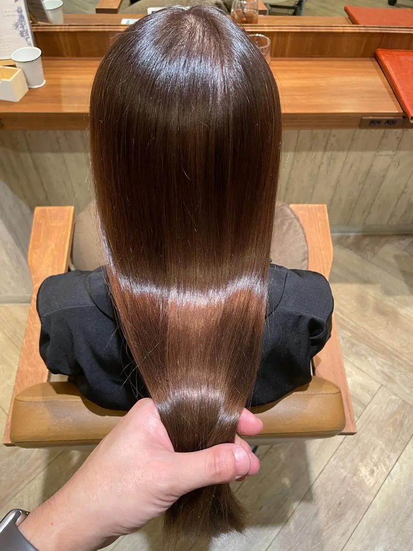 ロング カット ヘアカラー トリートメント 髪質改善専門美容室 Reshilリシルのヘアスタイル