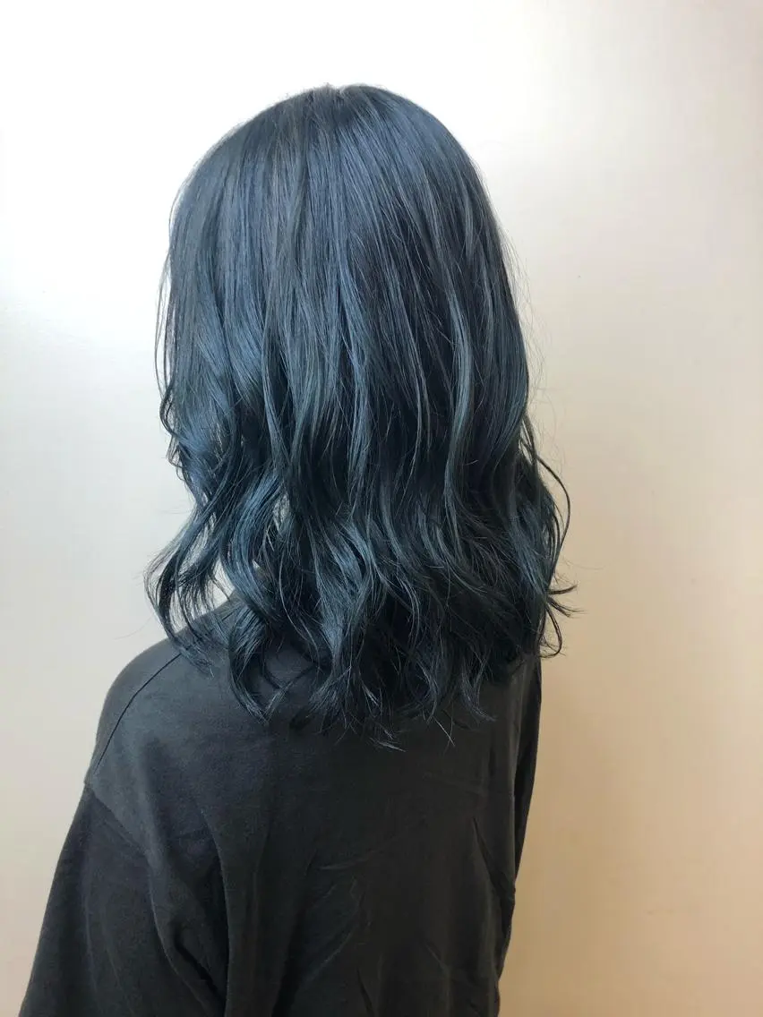 セミロング カラー 長瀬 燎哉のヘアスタイル