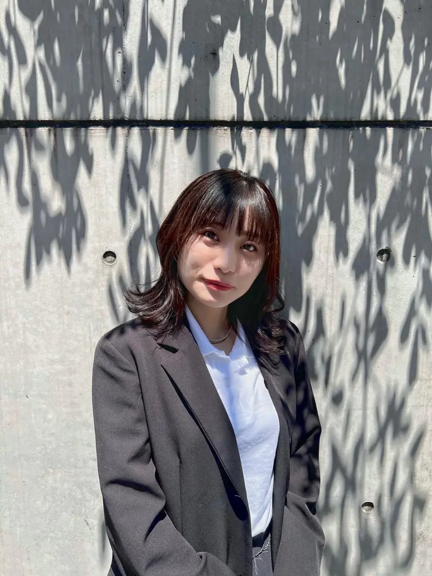 ミディアム カラー カット ヘアカラー 松坂 真衣のヘアスタイル