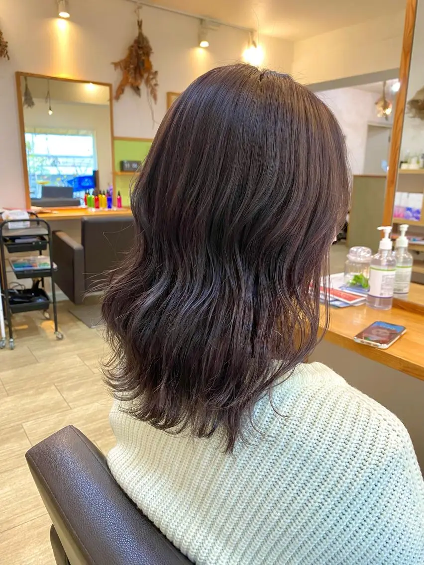 セミロング カラー 和歌山髪質改善 那須優太のヘアスタイル