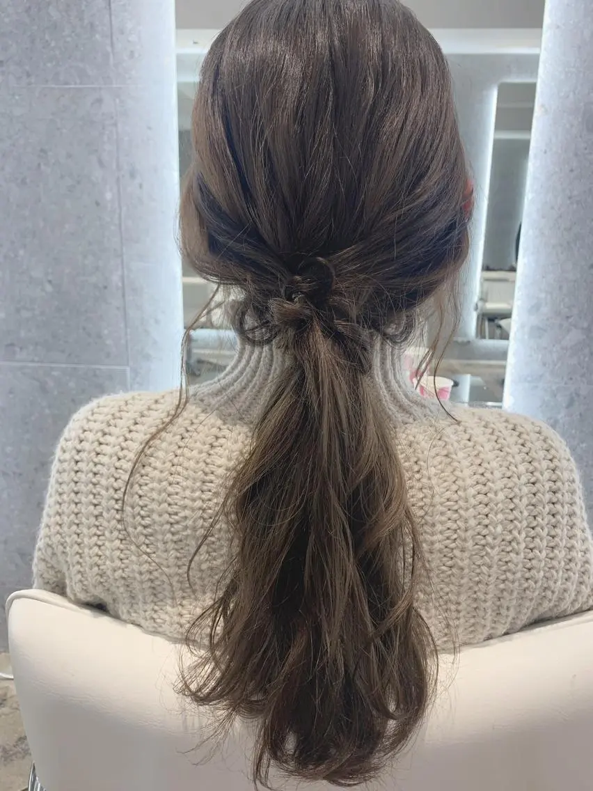 ロング カラー ベージュカラー ヘアカラー トリートメント 山下 千明のヘアスタイル