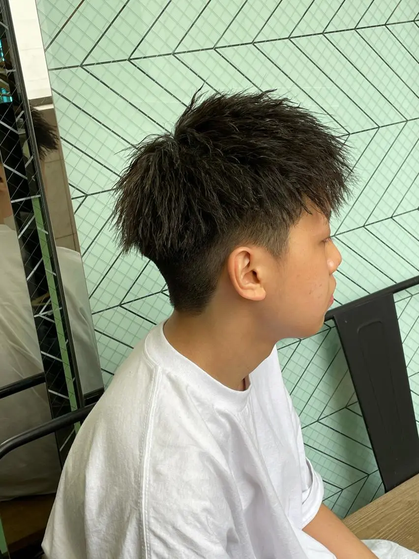 パーマ メンズ メンズパーマ メンズツイストパーマ ツイストパーマ 渋谷/フェード/ 國分 翔のヘアスタイル