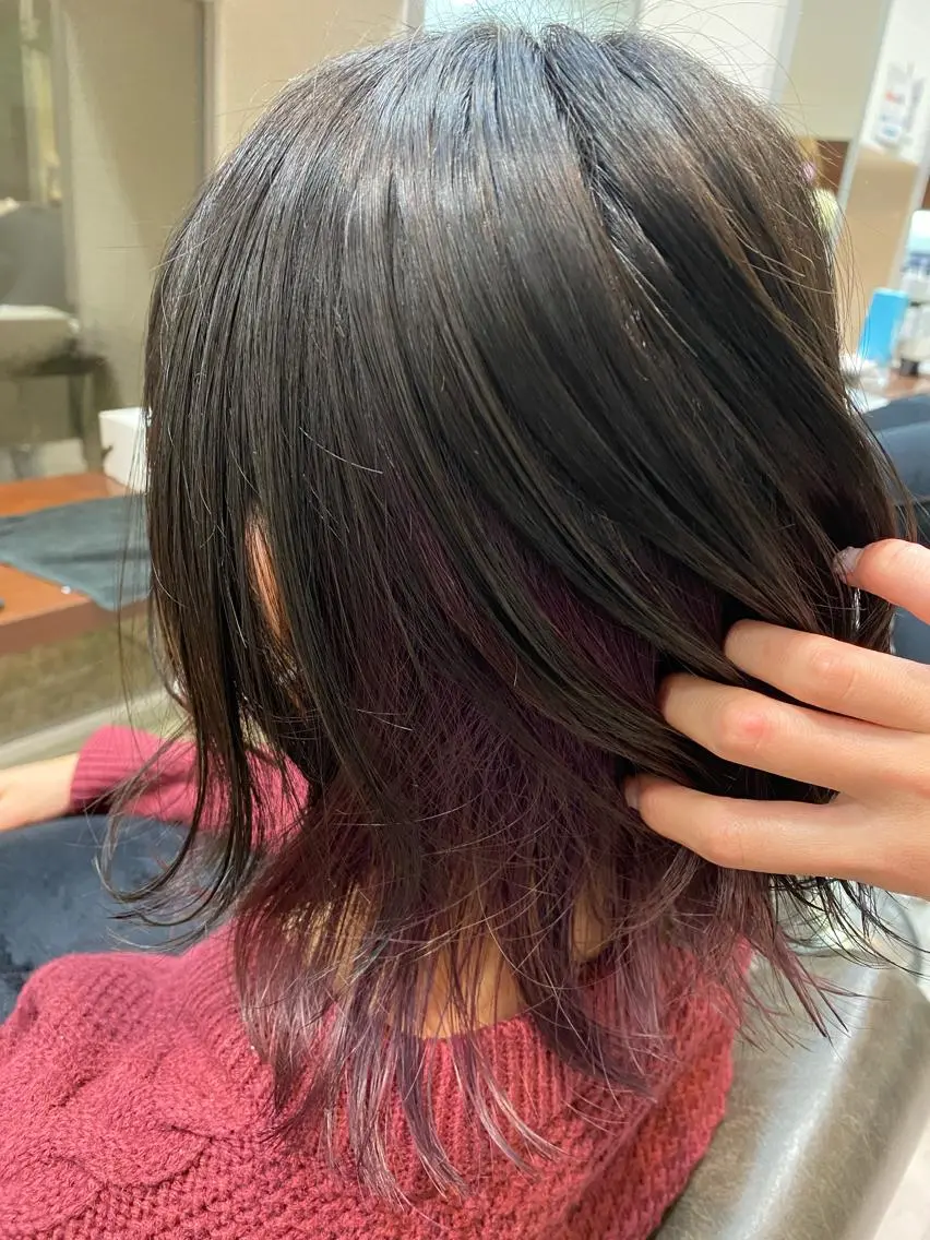 セミロング カット ヘアカラー トリートメント 吉田 桃香のヘアスタイル