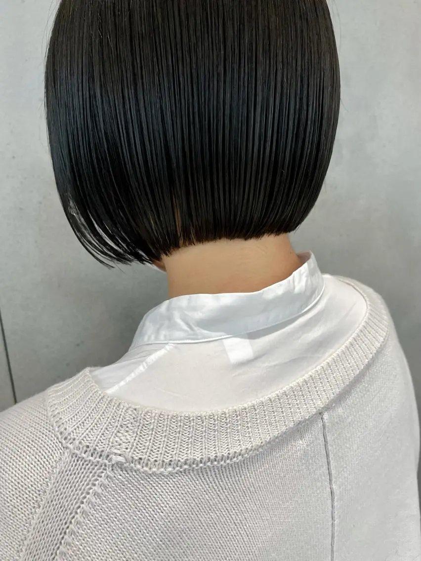 ショート カラー 透明感カラー ボブ パーマウルフショート 濱田匠のヘアスタイル