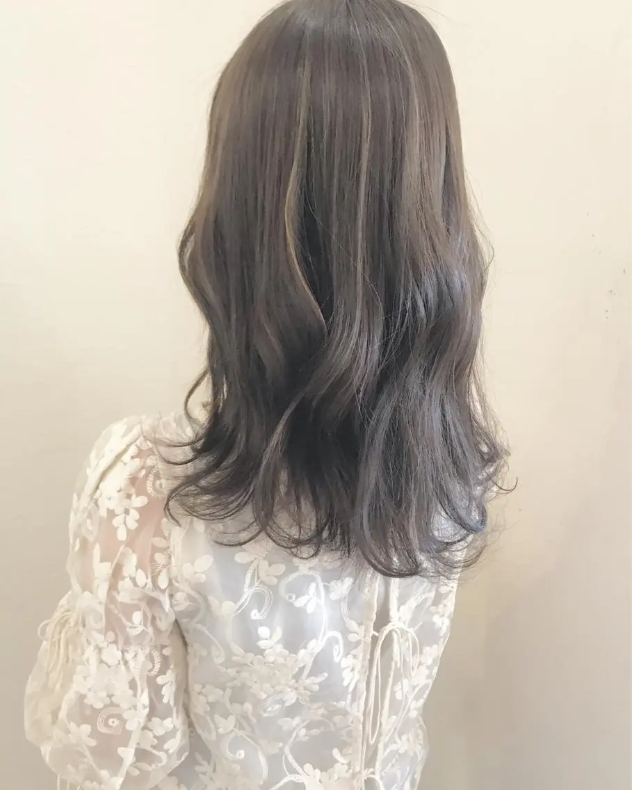 ミディアム 店長 ✂️ムラカミ キラリのヘアスタイル