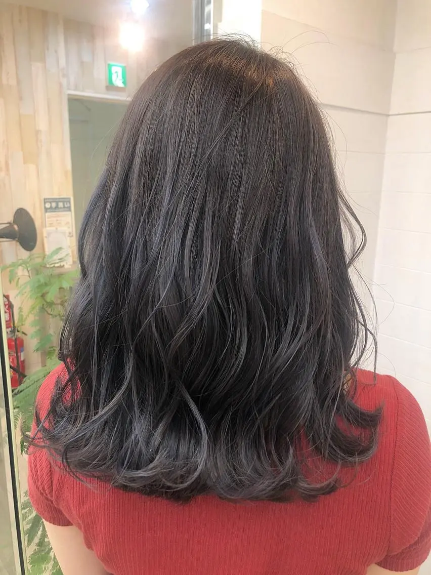 セミロング カラー カット ヘアカラー トリートメント 前髪顔周り✂️店長 ❤️アマミヤ❤️のヘアスタイル