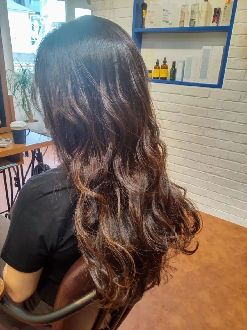 ロング カラー カット ヘアカラー トリートメント 佐久間 将のヘアスタイル