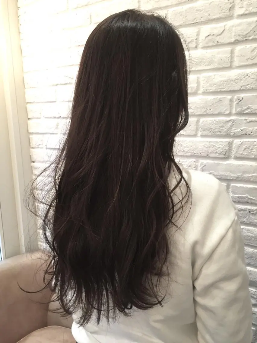 ロング アッシュ アッシュグレー アッシュグレージュ ロング 大石 健太のヘアスタイル