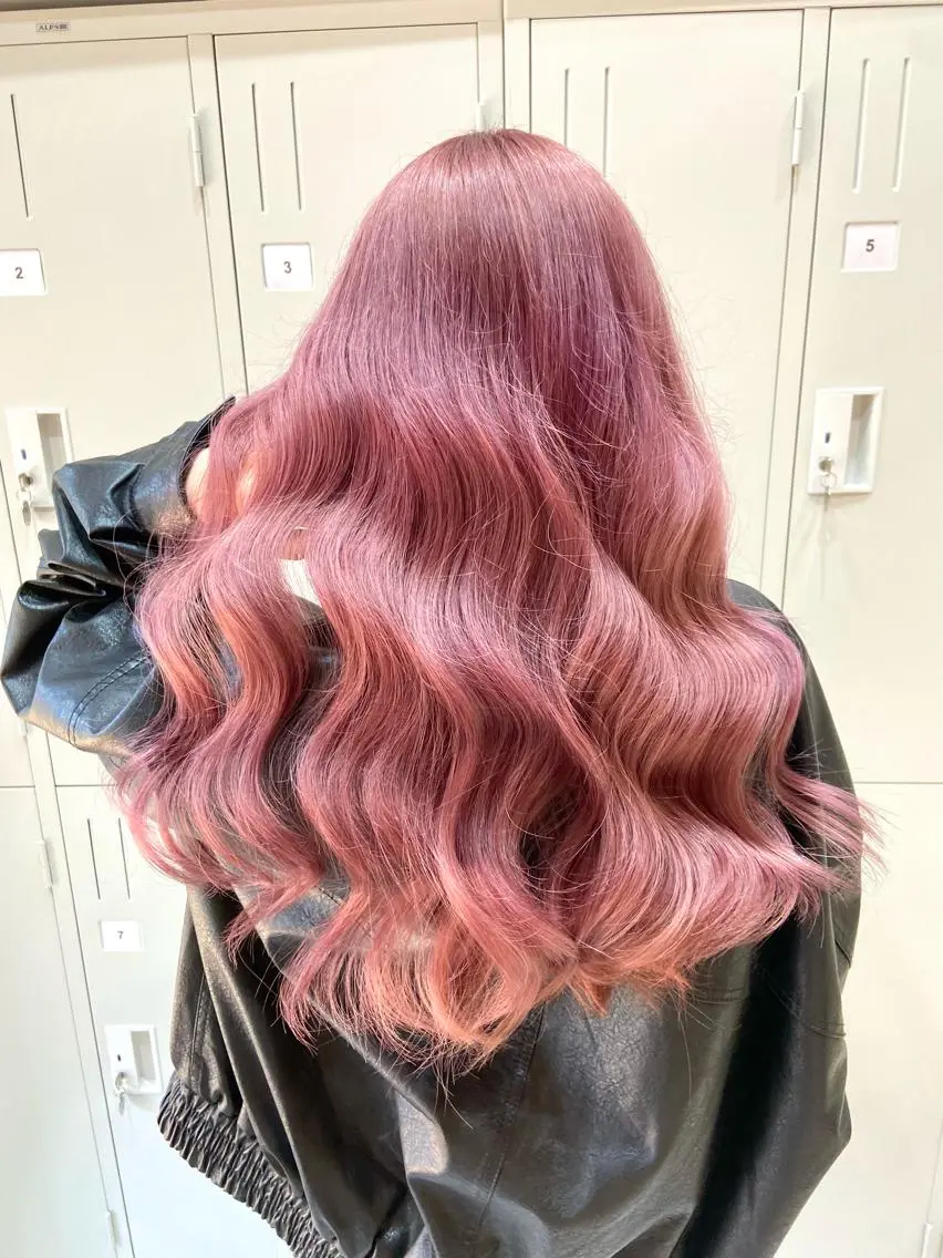 ロング カラー パーマ ヘアアレンジ メンズ キッズ ネイル マツエク・マツパ アイブロウ 🌟代表 Yuito🌟のヘアスタイル