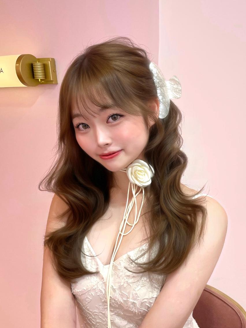 ロング カラー ベージュカラー ブリーチ 透明感カラー ブリーチなしカラー オリーブカラー カット ヘアカラー トリートメント 渋谷/韓国ヘア/ 顔まわり♡Ayakaのヘアスタイル