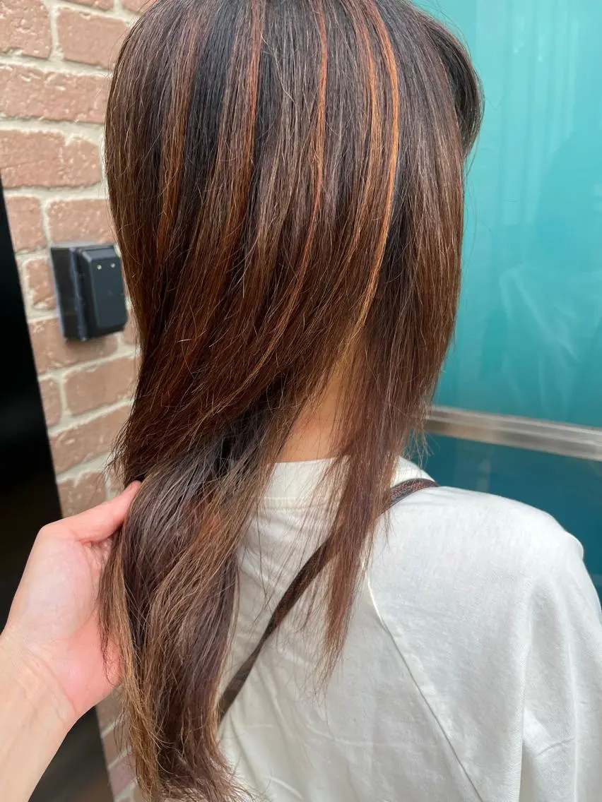 ロング カラー パーマ ヘアアレンジ メンズ キッズ ネイル マツエク・マツパ アイブロウ メンズブリーチ メンズハイライト メンズインナーカラー メンズ韓国風 ブリーチ 久木原 ゆりのヘアスタイル