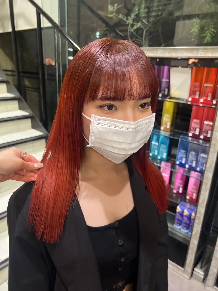 ロング カラー カット ヘアカラー トリートメント 今出 咲紘のヘアスタイル