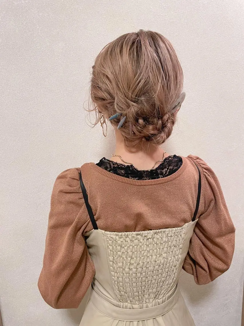 ミディアム カラー ヘアアレンジ cherir髪質改善 パーソナルカラー診断のヘアスタイル