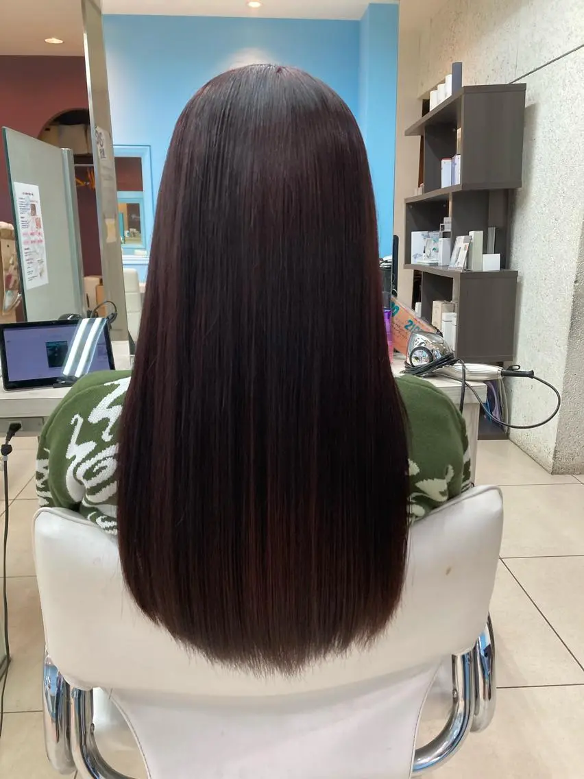 ロング カラー トリートメント ヘアカラー ヘアセット 🫧ダメージレス🫧 カラー&縮毛矯正のヘアスタイル