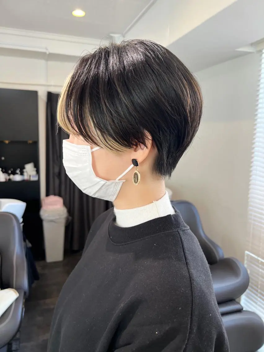 ショート ミストバング ショートヘア レイヤー×縮毛矯正 深見 拓のヘアスタイル