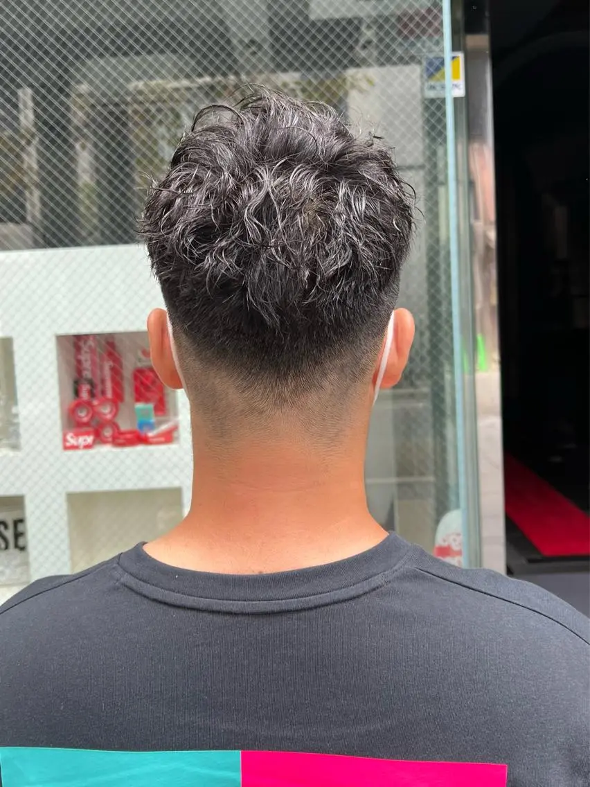 ショート パーマ メンズ 吉ヶ別符 亮祐のヘアスタイル