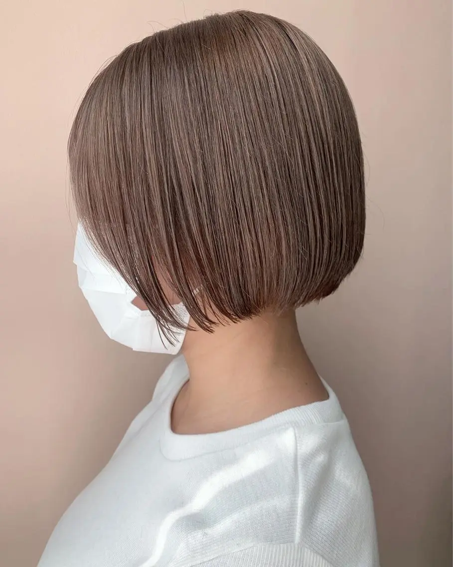 ショート カラー ベージュカラー ブリーチ カット ヘアカラー トリートメント hubhair レイヤー/透明感のヘアスタイル