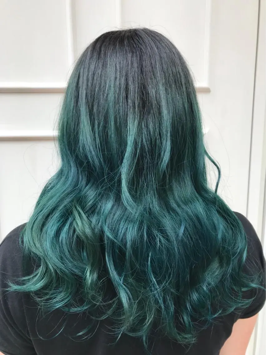 ロング カラー 🫟Blanco🫟 Color&Careのヘアスタイル