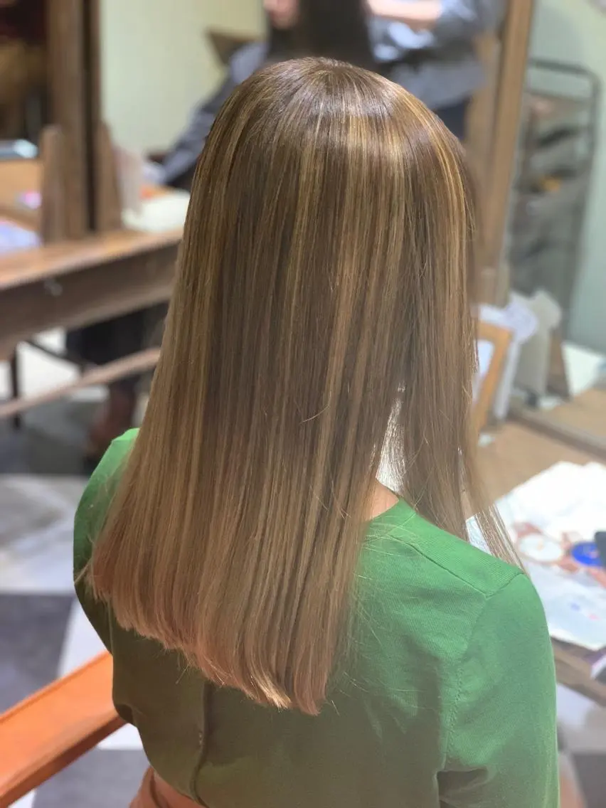 ロング レイヤーカット ❁ヘアメ❁ YUMI ❁ゆみ❁横浜桜木町のヘアスタイル