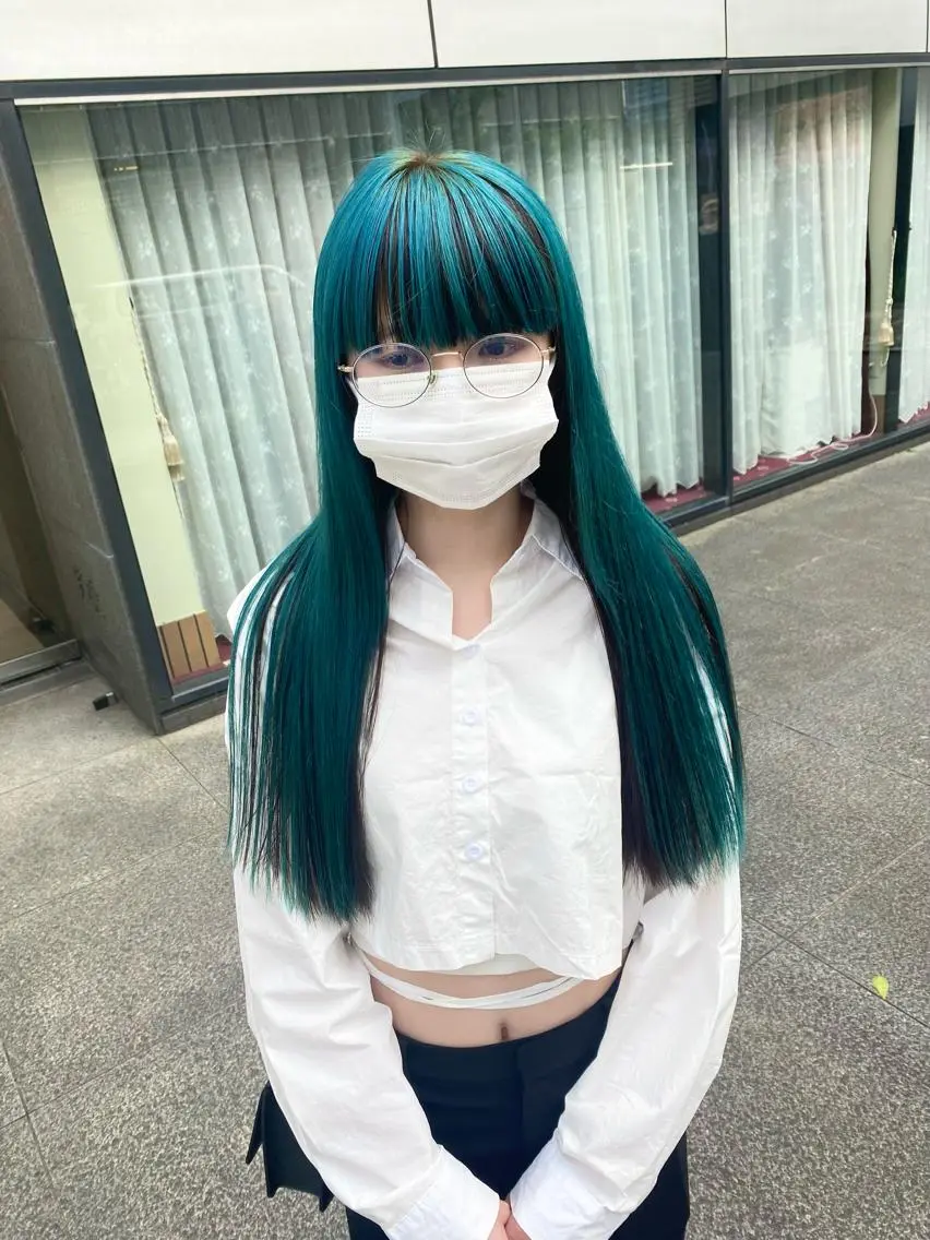 ロング デザインカラー/ボブ ブリーチカラー/ユリのヘアスタイル