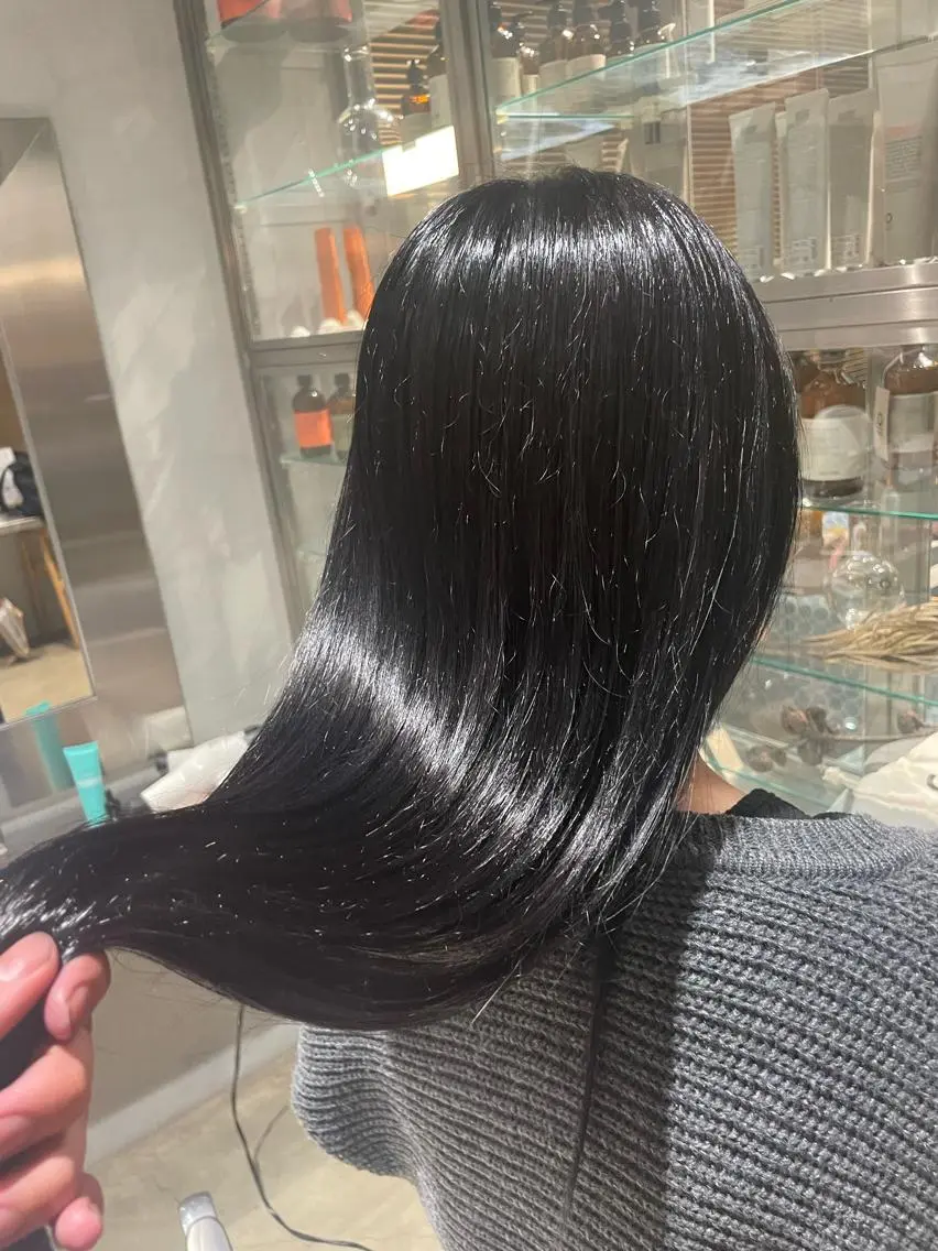ロング 神 嵩徳のヘアスタイル