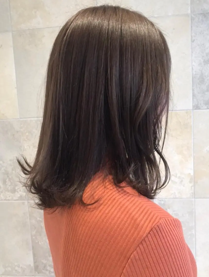ミディアム カラー ベージュカラー ブラウンカラー ブラウンベージュ スターダスト カット ヘアカラー トリートメント 田中 あかねのヘアスタイル