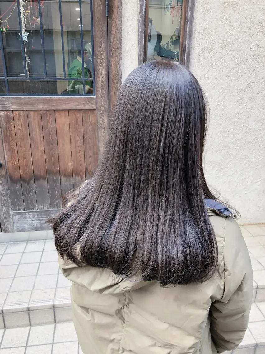 ロング ハイライト カット ヘアカラー 國次 夕貴のヘアスタイル