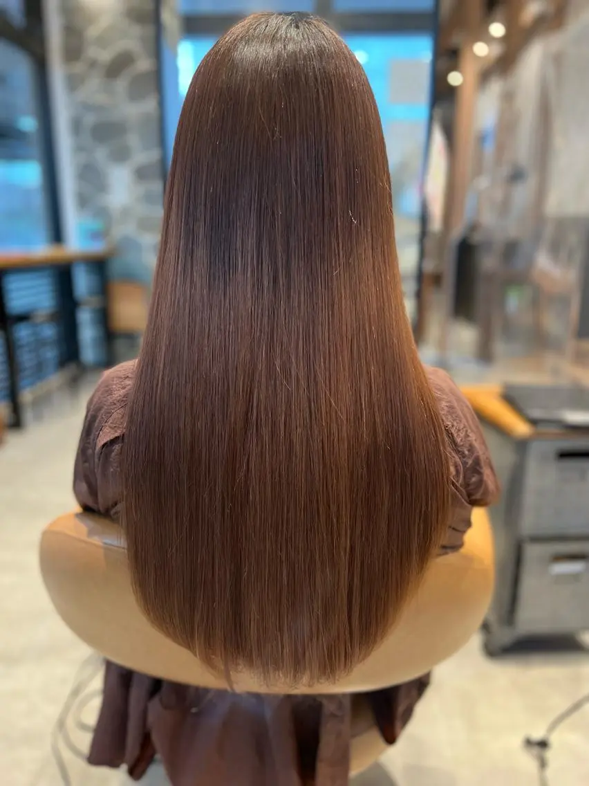 ロング EARTH 浦添店のヘアスタイル