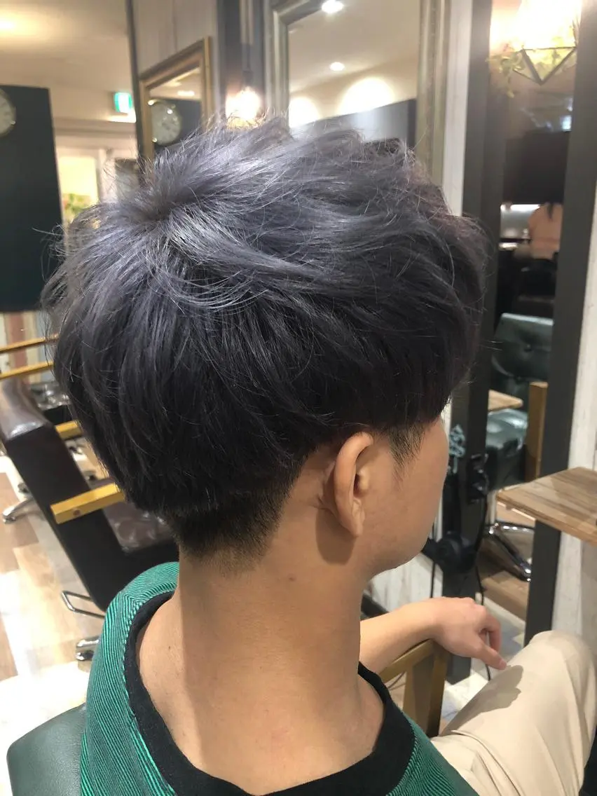 ショート カット ヘアカラー トリートメント 山崎 晃治のヘアスタイル