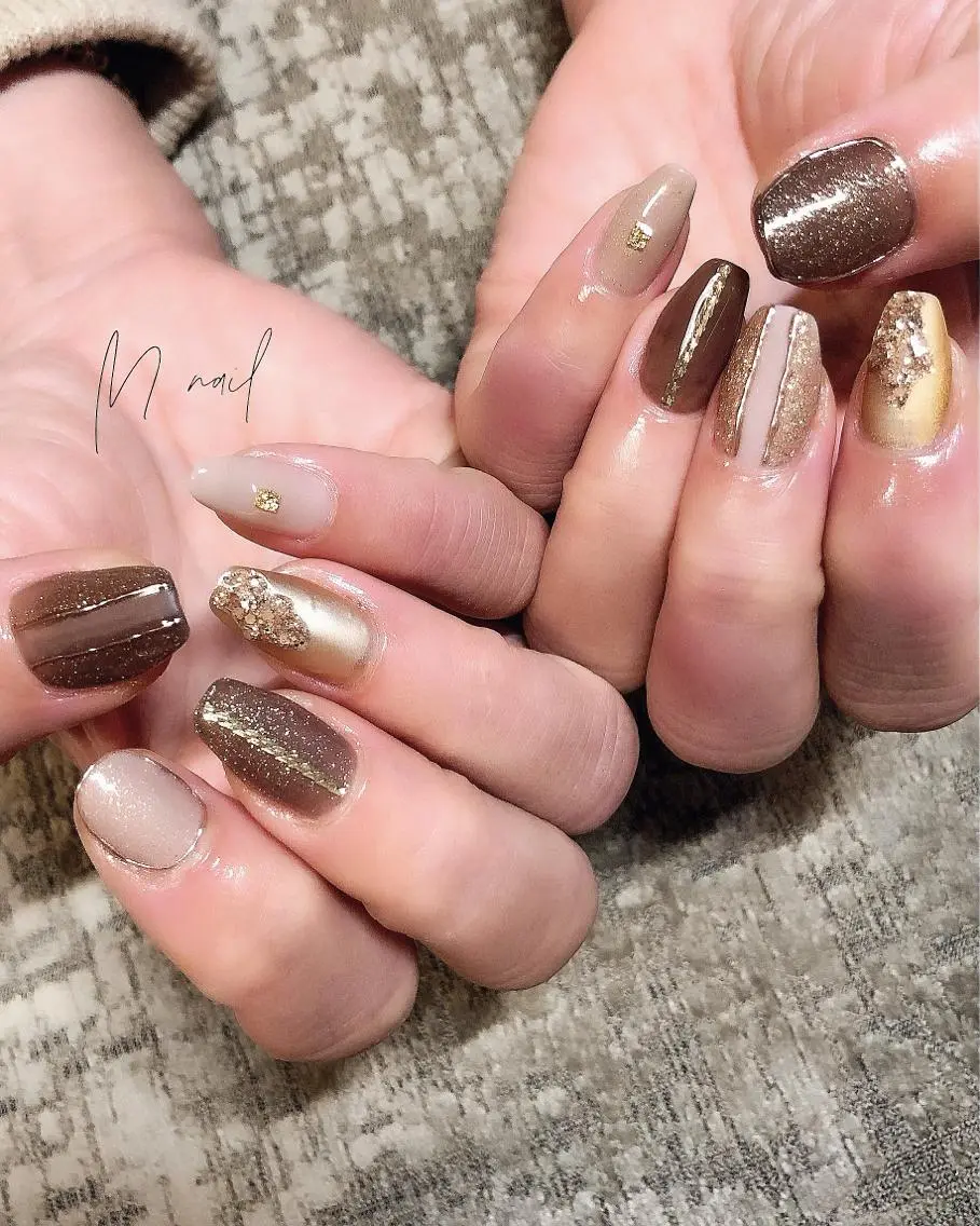 ネイル ブラウン ラメ(グリッター) ミラーネイル Home salon M nailのネイルデザイン