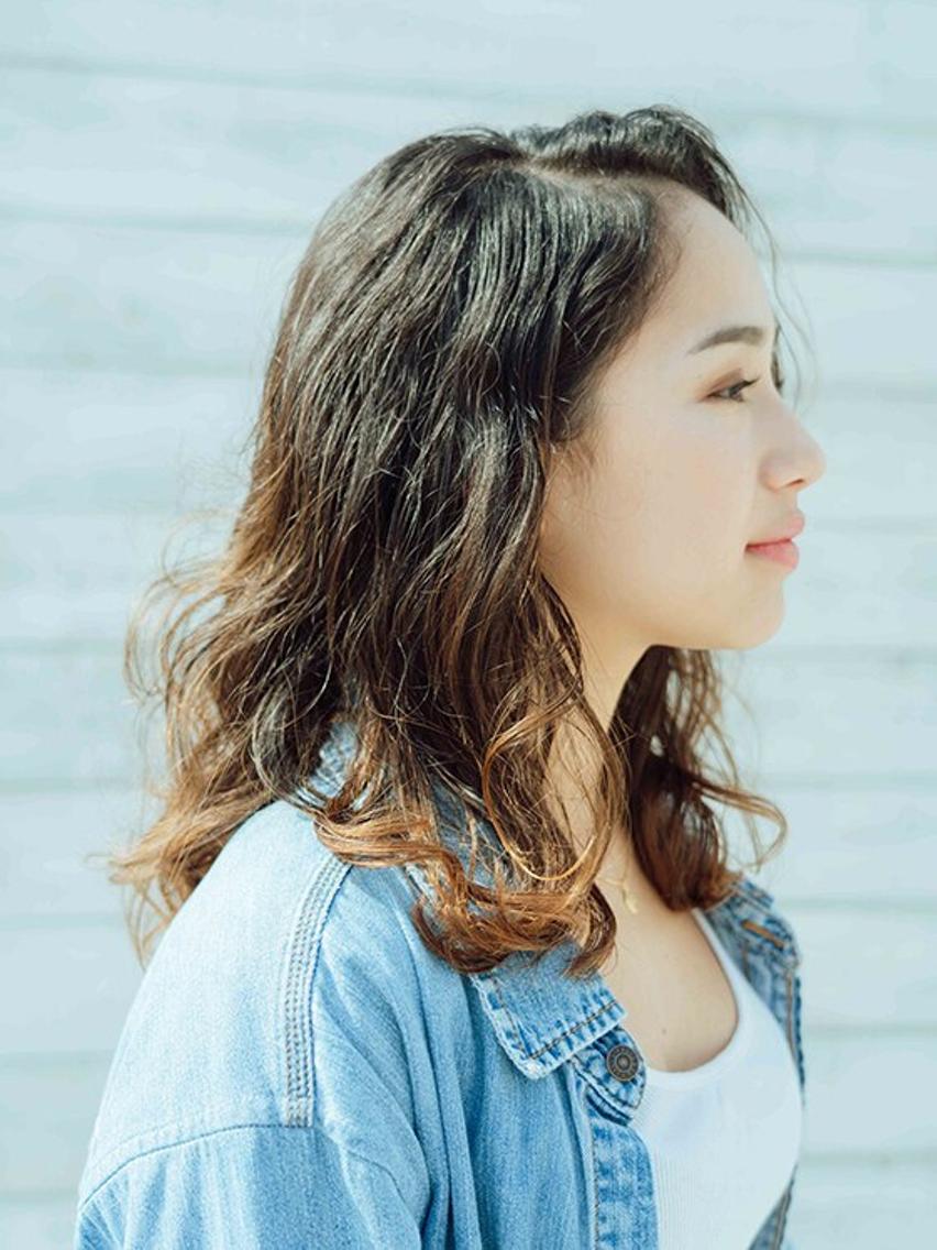ロング カラー グラデーションカラー かきあげバング トップスタイリスト ✨KIRIKA中野✨のヘアスタイル