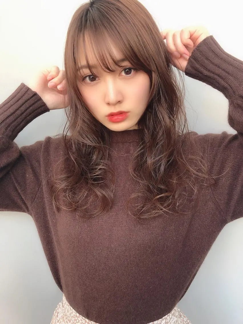 セミロング セミロングパーマ 小顔カット 上田 ヒロツグのヘアスタイル