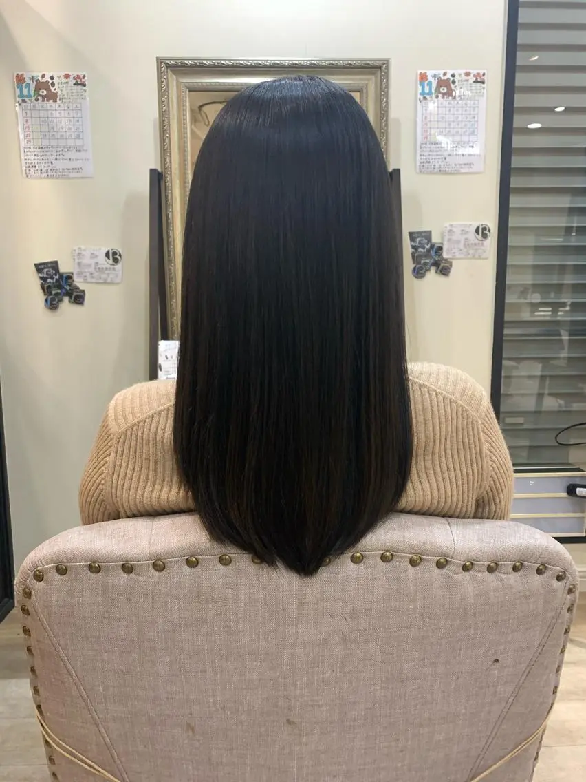 セミロング カラー アッシュ ブルーカラー ブルーアッシュ 髪質改善 トリートメント 艶髪レイヤー上田 紗也🇰🇷💗のヘアスタイル