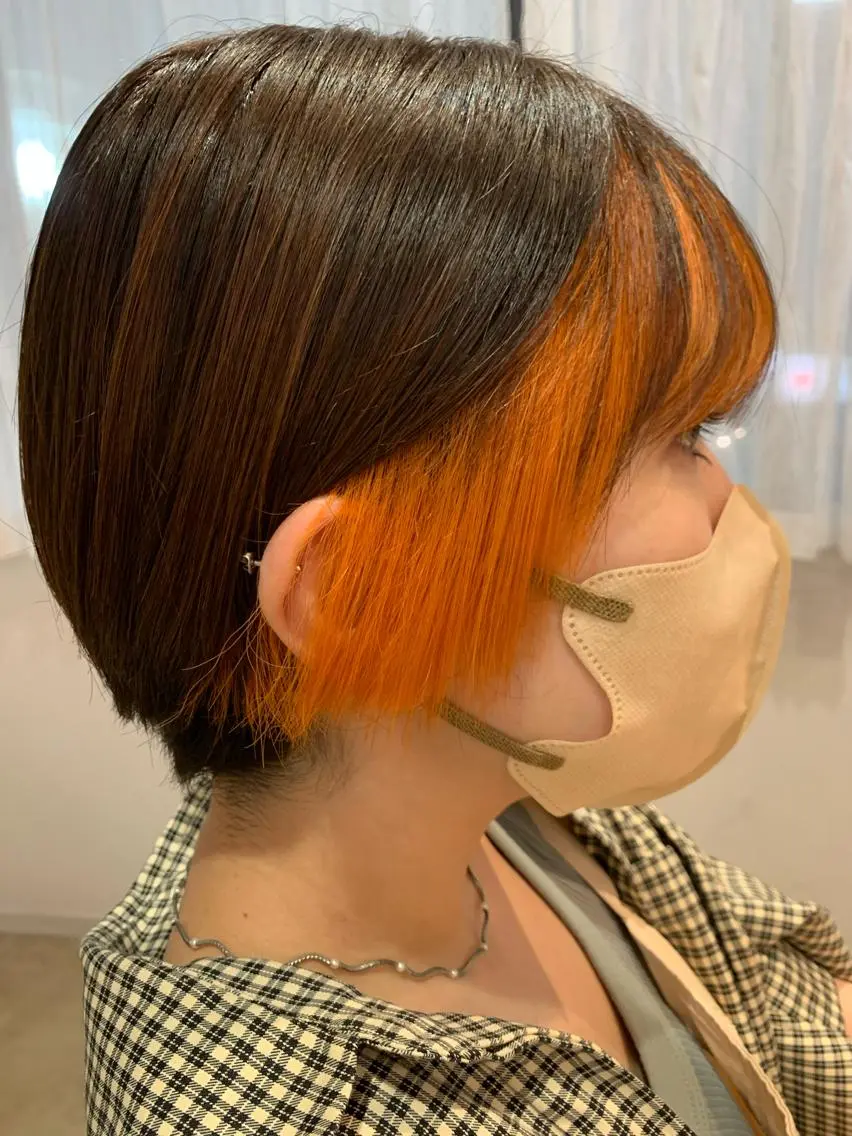 ショート ミストバング ヘアカラー 庄司 沙羅のヘアスタイル