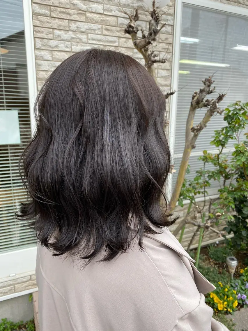 ミディアム カット ヘアカラー トリートメント 永沼 真依のヘアスタイル