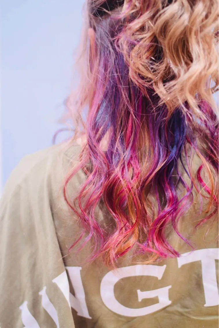 セミロング SA KIのヘアスタイル