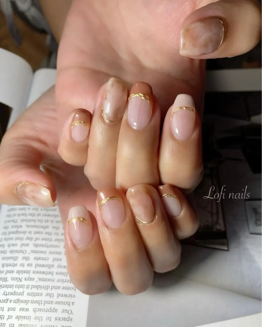 ネイル フレンチネイル ミラーネイル Lofi nails ゆきこのネイルデザイン
