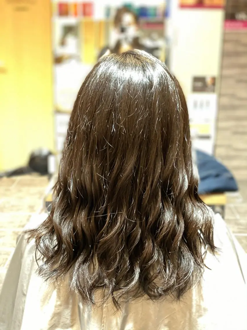 ロング 尾崎 優也のヘアスタイル