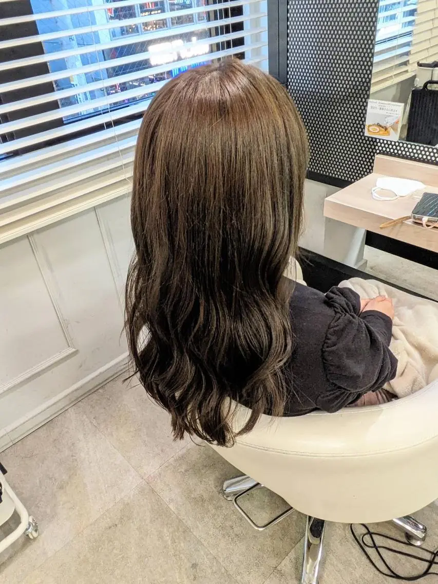 ロング ベージュ*Spica 【ミルクティー】のヘアスタイル