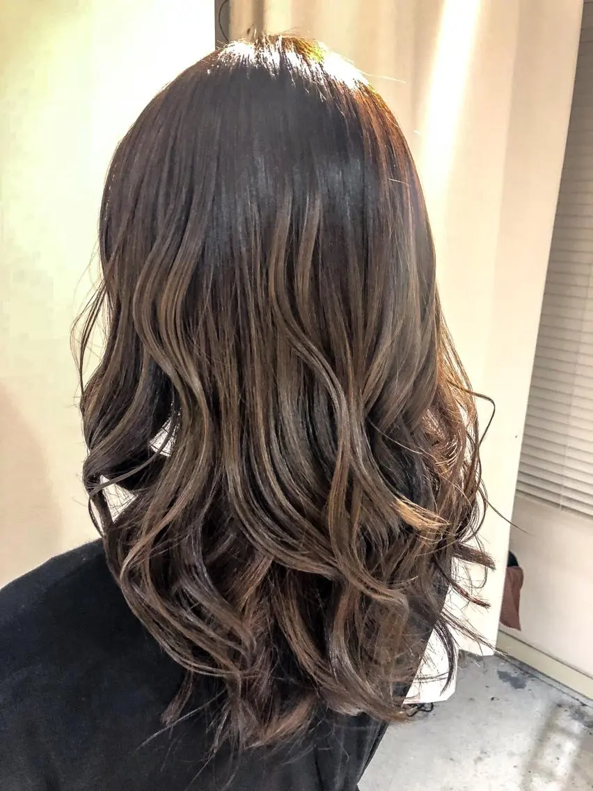 ロング カラー ヘアアレンジ ヘアカラー トリートメント ヘッドスパ レイヤー×ヘッドスパ ＊保田遥＊のヘアスタイル